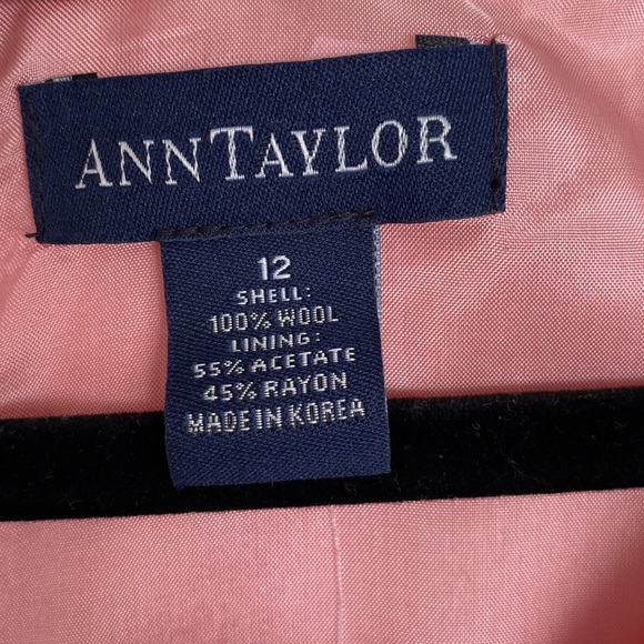 NWT Ann Taylor V-Neck Pink Sheath Dress- Sz 12 - Picture 4 of 10